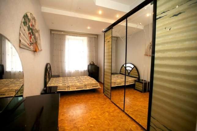 Ferienwohnung Flat in the city center Odessa Exterior foto